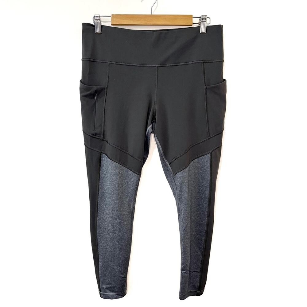 Athleta All In Structure 7/8 Tight Size Large - image 2